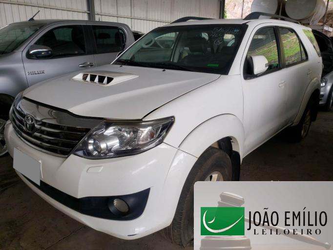 TOYOTA HILUX SW4 14/14