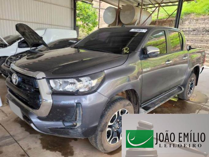 TOYOTA HILUX CD 21/21