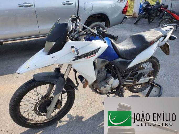 HONDA XRE 300 17/17