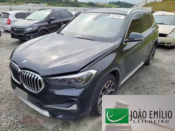 BMW X1 20/20