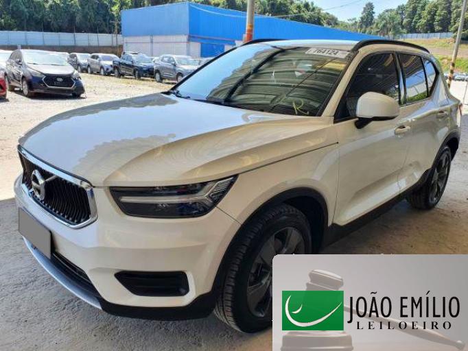 VOLVO XC40 18/18