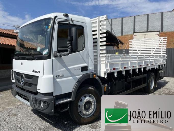 MERCEDES BENZ ATEGO 22/22