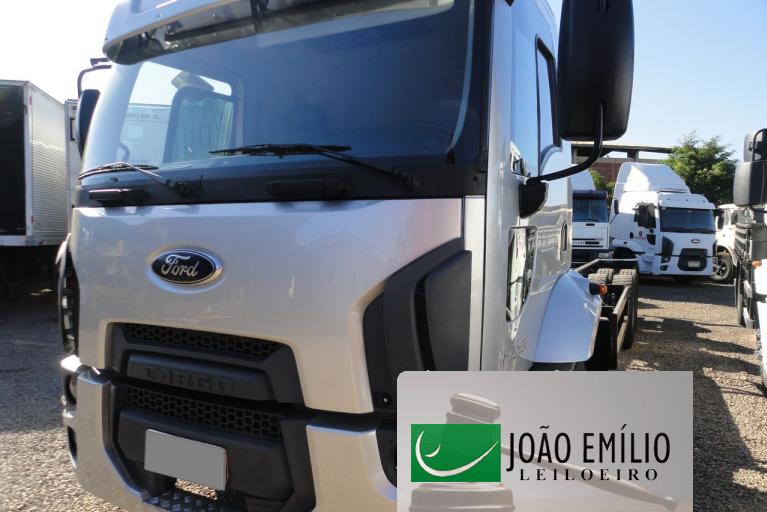 FORD CARGO 12/12