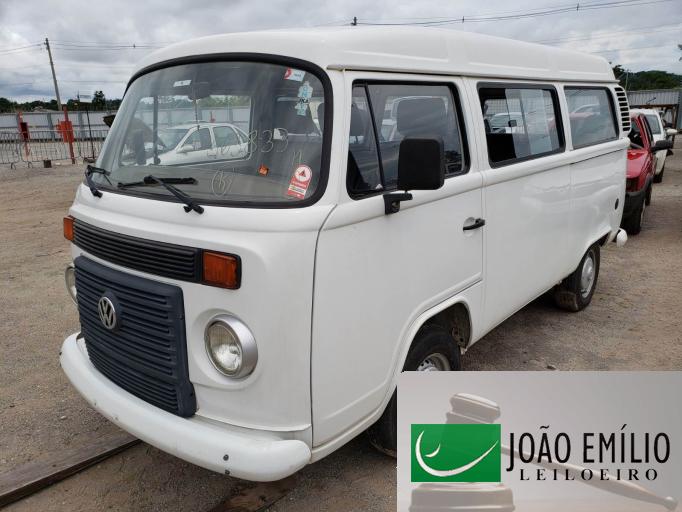 VOLKSWAGEN KOMBI 13/14