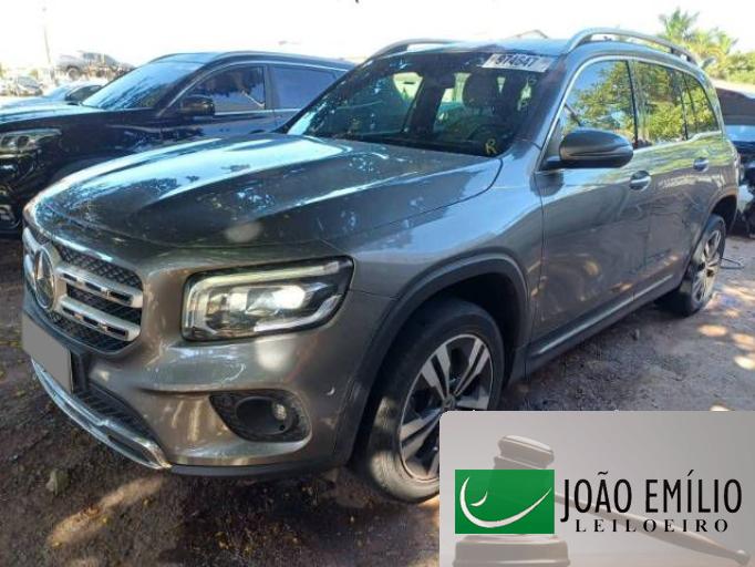 MERCEDES BENZ GLB 21/21