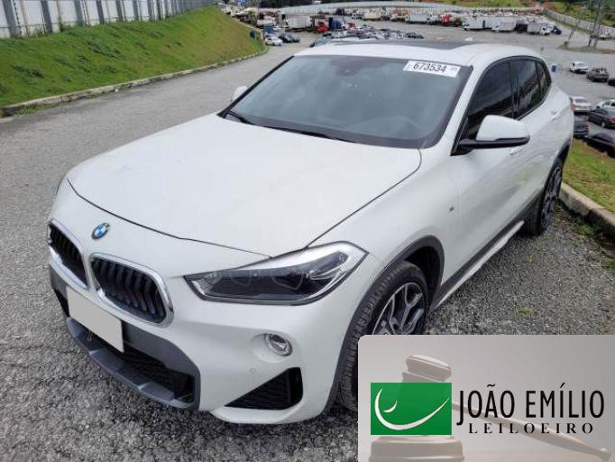 BMW X2 18/18