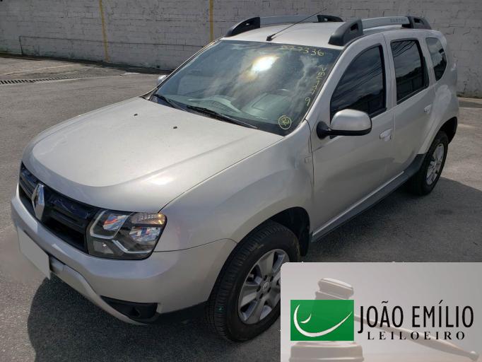 RENAULT DUSTER 19/19