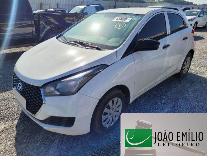 HYUNDAI HB20 19/19